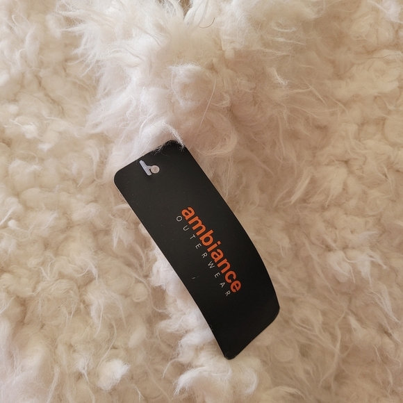 Ambiance Outerwear shaggy faux fur lined long ivory vest cozy boho mobwife NWT M - Picture 12 of 12